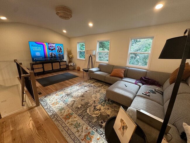 1045 Forrest Blvd in Decatur, GA - Building Photo - Building Photo