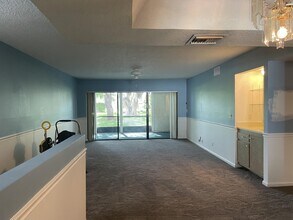 12568 Shoreline Dr in Wellington, FL - Building Photo - Building Photo