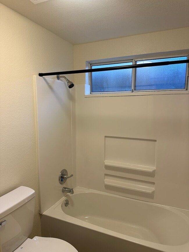 3501 Richmond Blvd in Oakland, CA - Building Photo - Building Photo