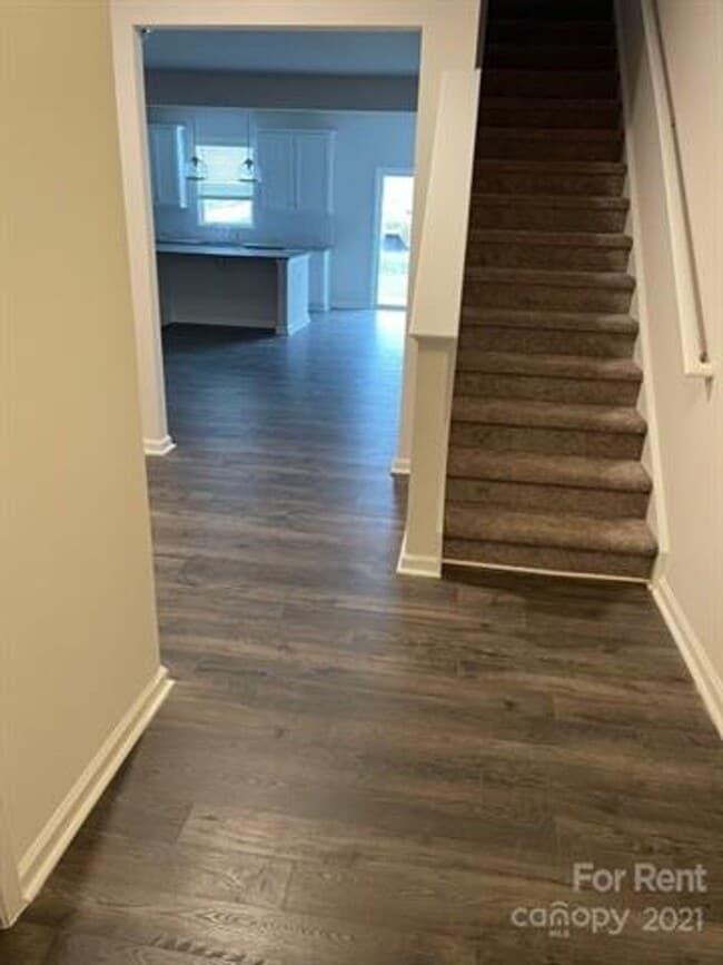 8139 Sheffield Dr. in Lake Norman of Catawba, NC - Building Photo - Building Photo