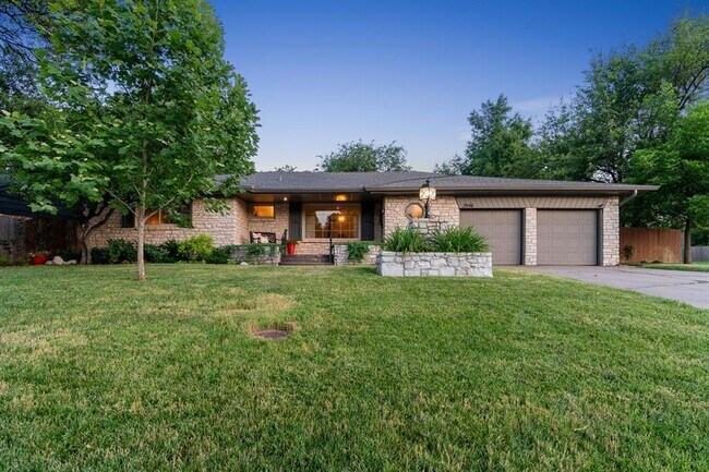 property at 2948 Kerry Ln