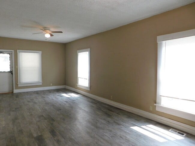 125 N Alleghany St in El Dorado, KS - Building Photo - Building Photo