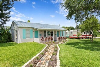 1305 S 26th St in Tampa, FL - Building Photo - Building Photo