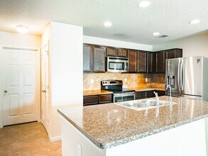 4750 Gambels Quail in Converse, TX - Building Photo - Building Photo