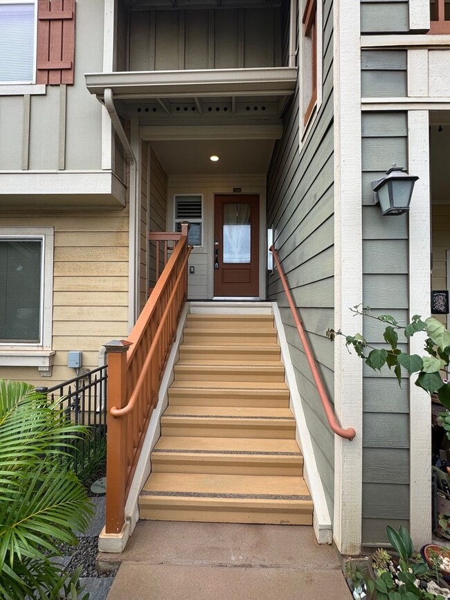 91-960-960 Iwikuamoo St