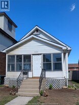 534 CALIFORNIA in Windsor, ON - Building Photo