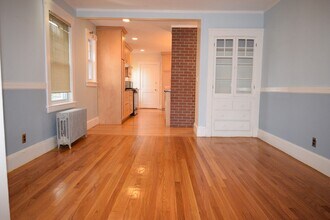 39 S Normandy Ave in Cambridge, MA - Building Photo - Building Photo