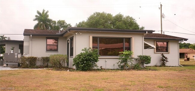 289 Coral Dr in Ft. Myers, FL - Building Photo - Building Photo