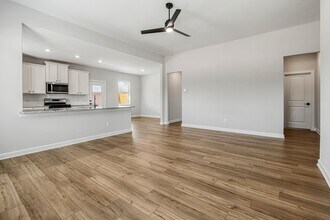 15686 Honey Cv Dr in Conroe, TX - Building Photo - Building Photo