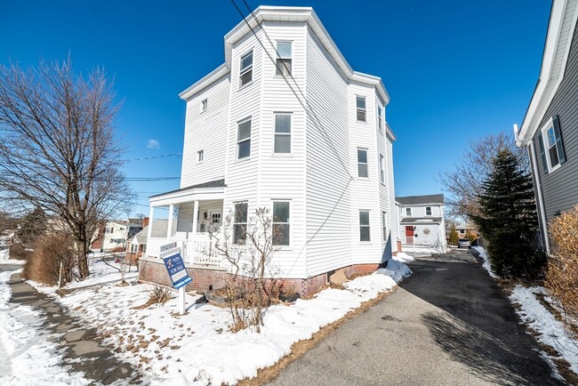 property at 17 Norcross St