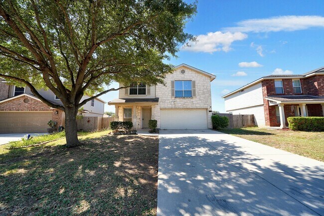 9054 Clearwood Pth in Universal City, TX - Building Photo - Building Photo