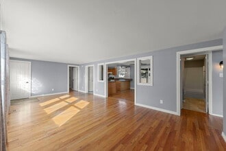 548 Jo Ann Ct in Lockport, IL - Building Photo - Building Photo