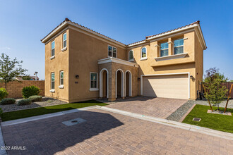 9739 E Kinetic Dr in Mesa, AZ - Building Photo - Building Photo