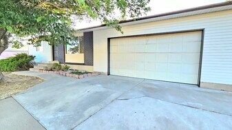 3797 Armoridge Dr in Magna, UT - Building Photo