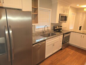 1840 Village Lake Dr in Charlotte, NC - Building Photo - Building Photo