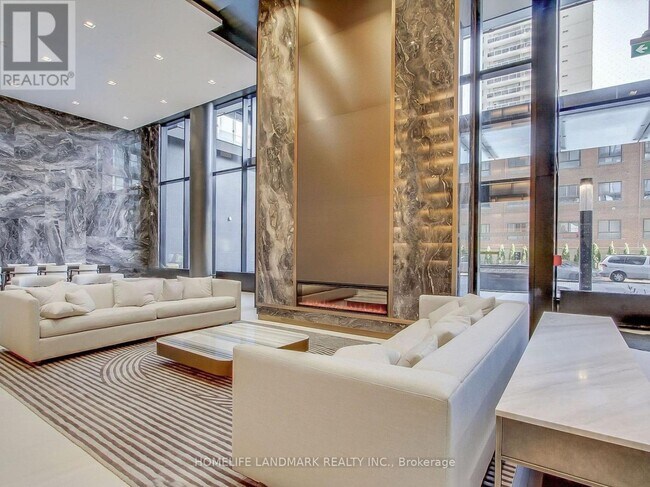 117 Broadway Ave in Toronto, ON - Building Photo - Building Photo