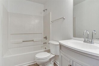 11008 Tara Glynn Dr in Hampton, GA - Building Photo - Building Photo