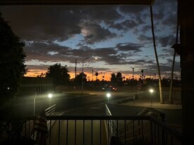 425 S Parkcrest, Unit 316 in Mesa, AZ - Building Photo