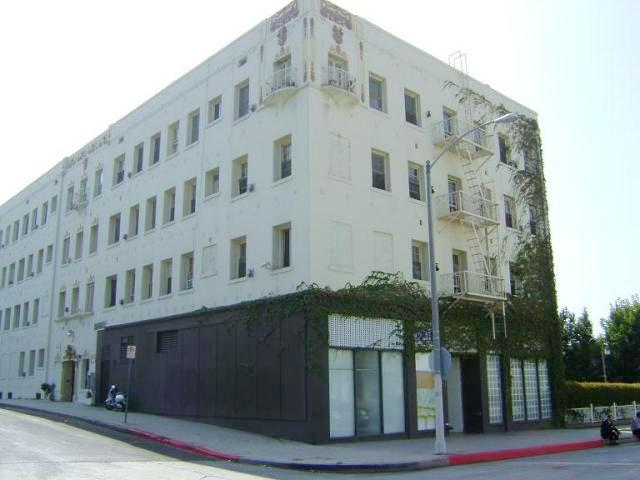 3972 W 9th St in Los Angeles, CA - Building Photo