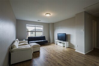 21011 Emery Mills Ln in Humble, TX - Building Photo - Building Photo