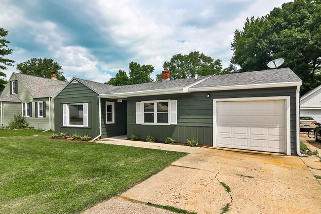 property at 706 Wood Ave