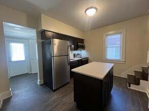405 S Columbus St in Lancaster, OH - Foto de edificio - Building Photo