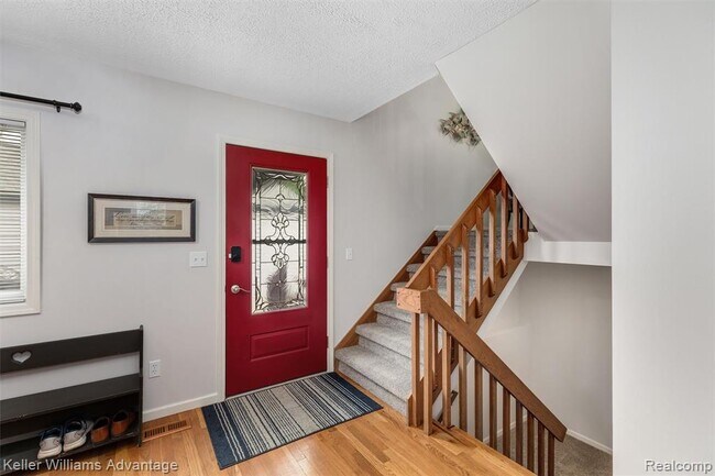 2819 Monte VIsland in Brighton, MI - Building Photo - Building Photo