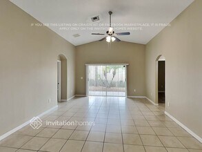 2117 Colville Chase Dr in Ruskin, FL - Building Photo - Building Photo
