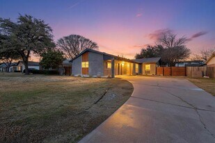 4324 Oleander Trail in Mesquite, TX - Building Photo