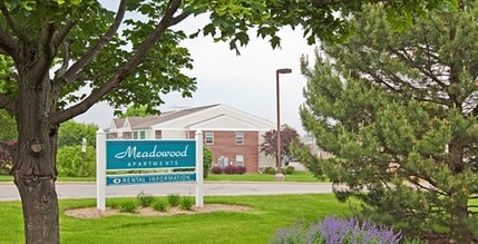 Meadowood Apartments in Kenosha, WI - Building Photo - Building Photo