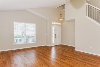 217 Casa Marina Pl in Sanford, FL - Building Photo - Building Photo