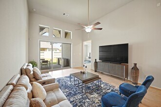5026 Pomegranate Path in Manvel, TX - Building Photo - Building Photo