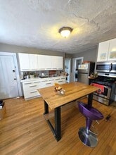 103 Tell St, Unit Unit 3 in Providence, RI - Building Photo - Building Photo