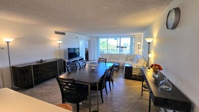 3100 N Course Ln in Pompano Beach, FL - Building Photo - Building Photo