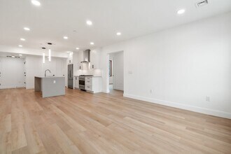 3171 Washington St in Boston, MA - Building Photo - Building Photo