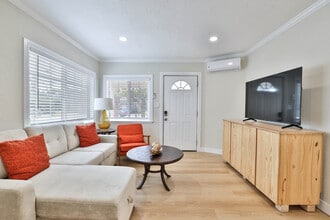 556 N 4th St in San Jose, CA - Building Photo - Building Photo