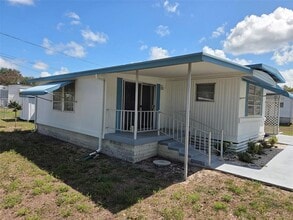 39143 Ola Ave in Zephyrhills, FL - Building Photo - Building Photo