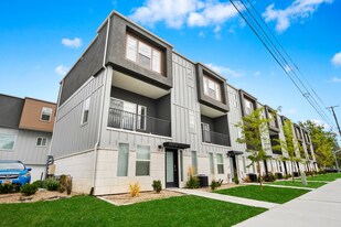 Lofts at Fort Union Apartments