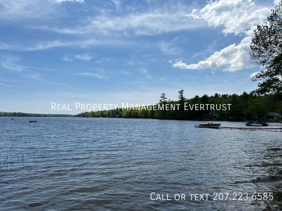 80 Vista Dr in Windham, ME - Building Photo