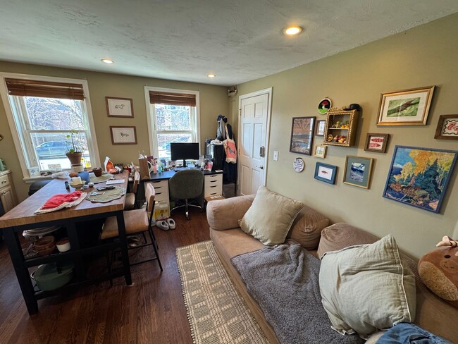 property at 735 Somerville Ave