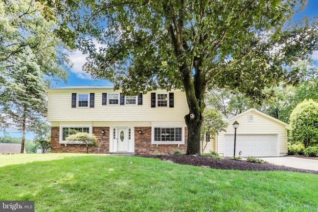 property at 13704 Beret Pl