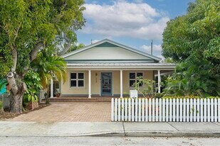 112 S J St in Lake Worth Beach, FL - Building Photo