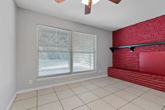 5720 Wharton Dr in Fort Worth, TX - Building Photo - Building Photo