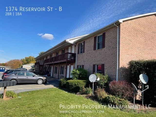 1374 Reservoir St in Harrisonburg, VA - Building Photo - Building Photo