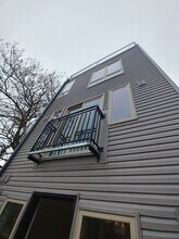 2437 W Thompson St in Philadelphia, PA - Building Photo - Building Photo
