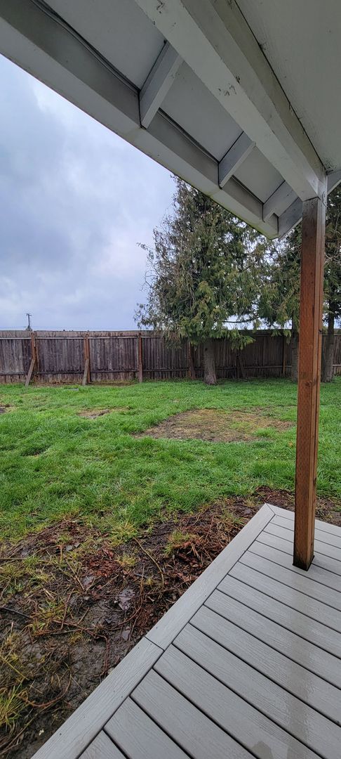 7345 A St in Rickreall, OR - Building Photo - Building Photo