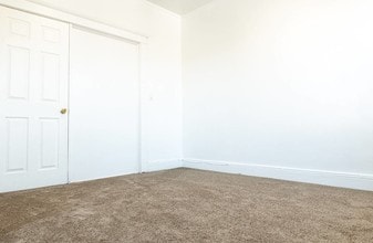 14 Horton Ave in New Rochelle, NY - Building Photo - Building Photo