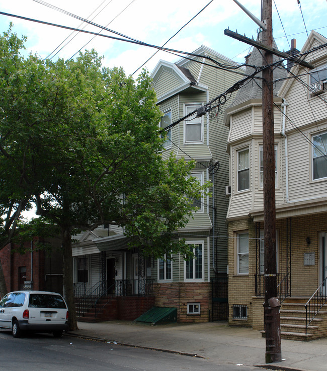 346 Lafayette St in Newark, NJ - Building Photo - Building Photo