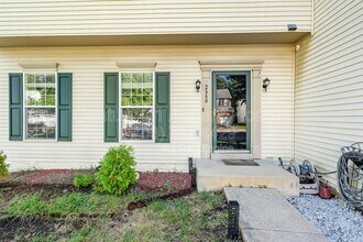 2660 Pheasant Hunt Rd in Woodbridge, VA - Building Photo - Building Photo