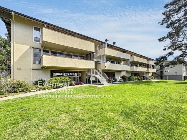 2345 Paloma Ct in Pinole, CA - Building Photo - Building Photo